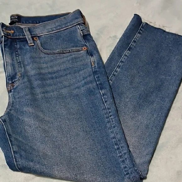J. Crew Women's Straight Leg Blue Jeans - Picture 8 of 8